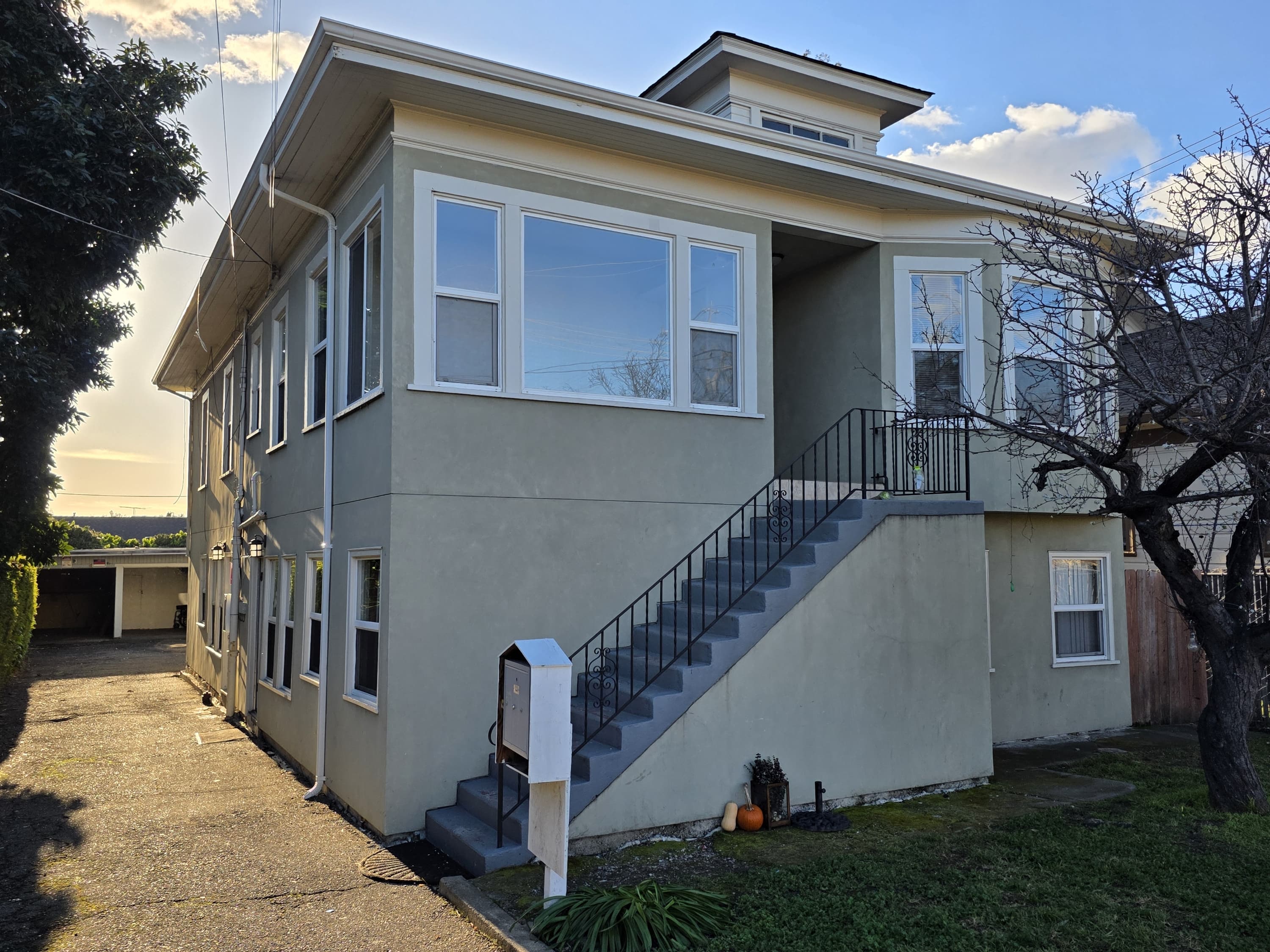 2025 Washington Avenue - 740d7f022d8642f595e2599d9dc528fd.jpg