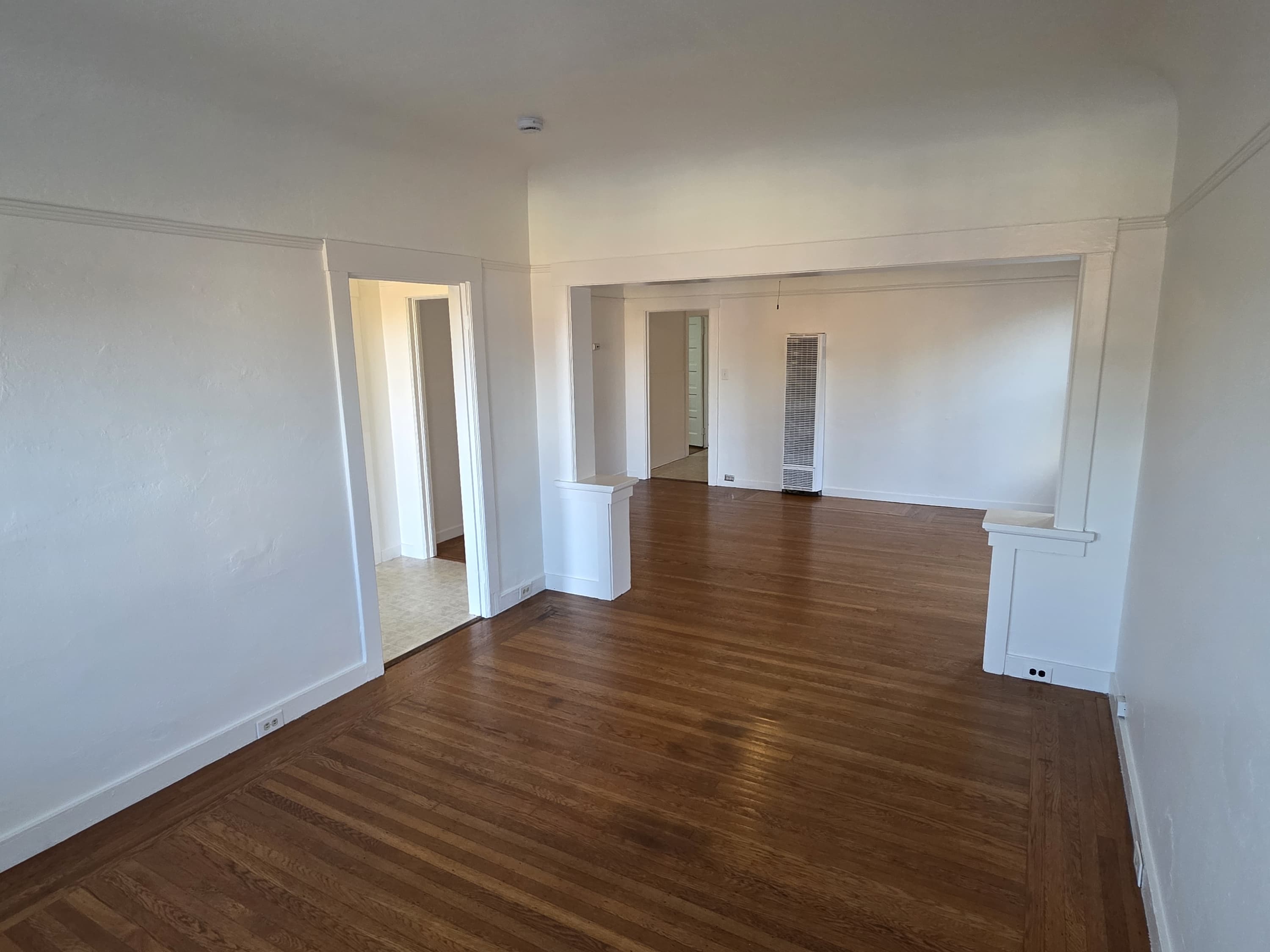 2025 Washington Avenue - 774e4a36188b456182f1c70f8ccde705.jpg