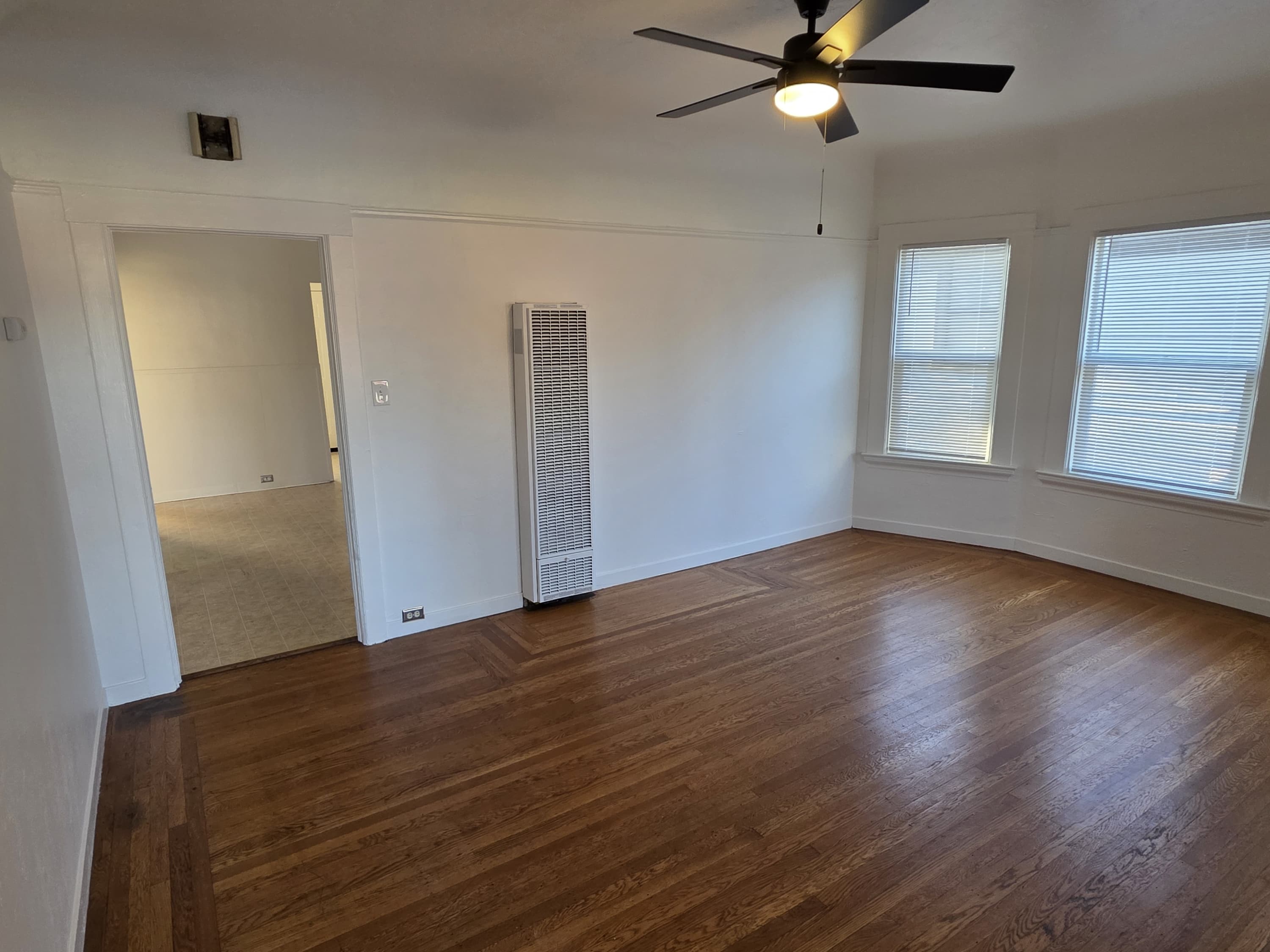 2025 Washington Avenue - f869dc160e4a4e8a80eb6814cf52378a.jpg