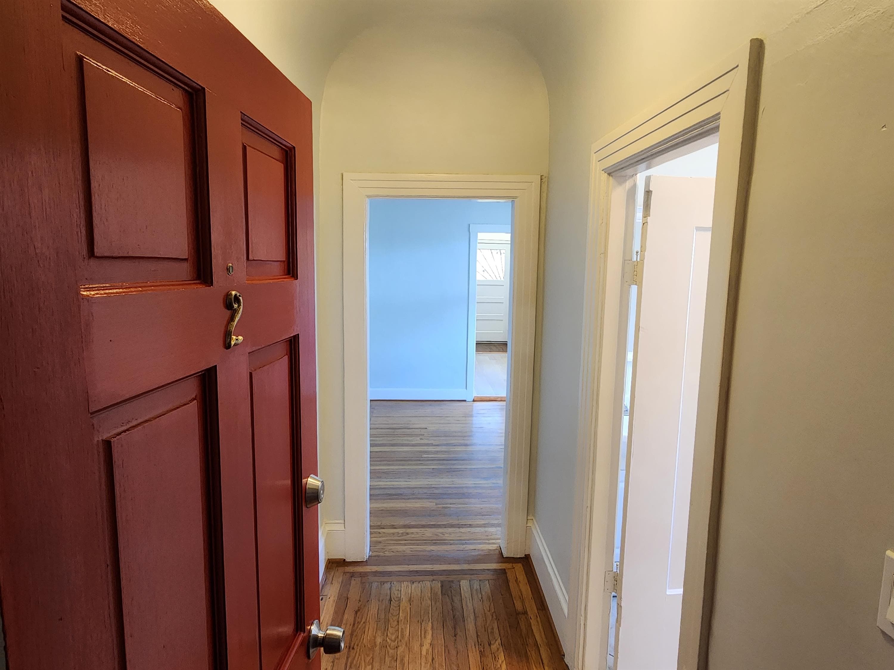 598 32nd Street - ac8d5e32f6b04d07a4911608c4fa1463.jpg