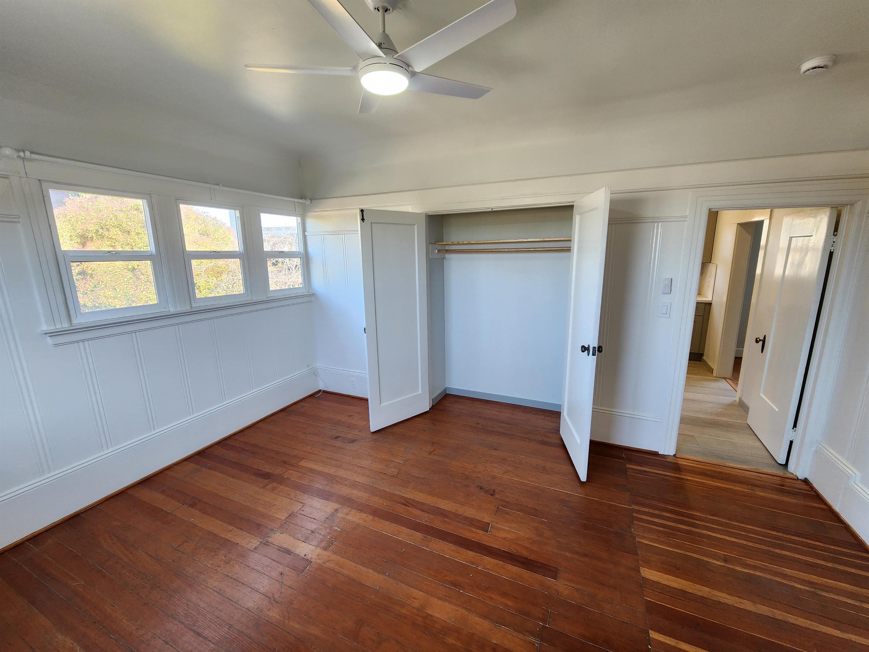 598 32nd Street - b1d83acc62a9423195c16e32205da049.jpg