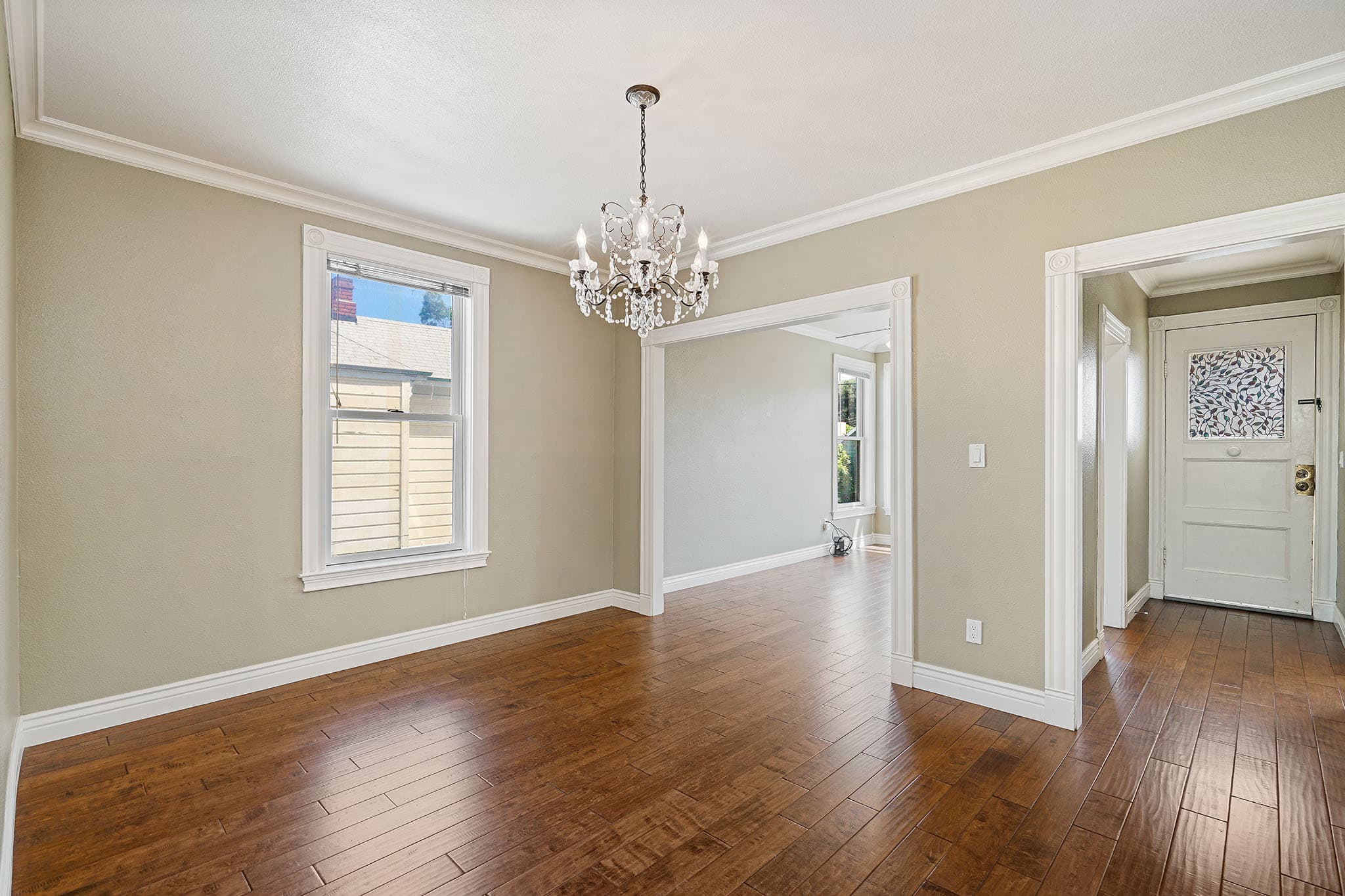5553 Vallejo Street - cb4b578606bb41908395e85bac357af4.jpg