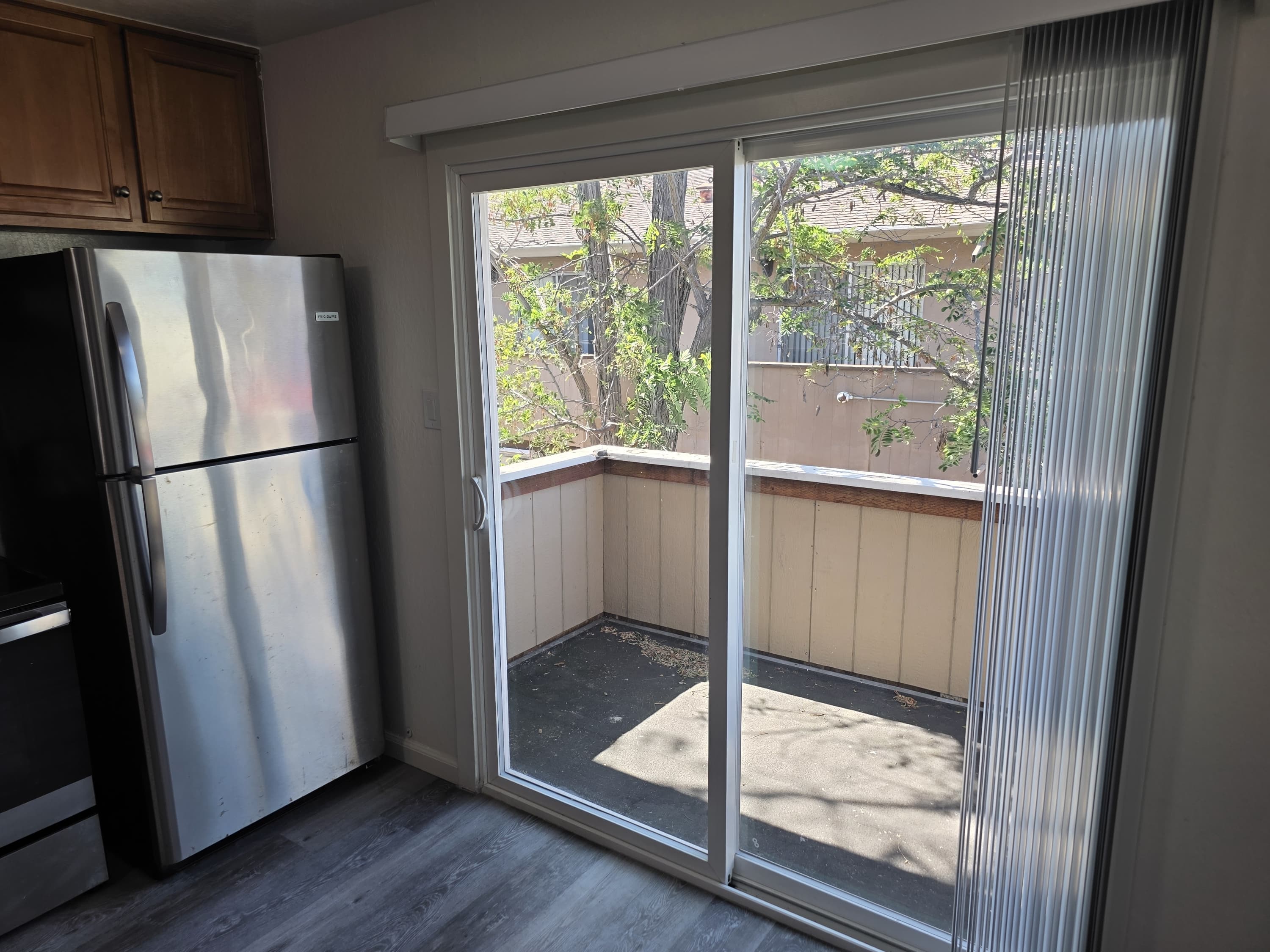 27070 Manon Avenue - 99139fe8e8dd433d9fb7f7c7e7fc5c86.jpg